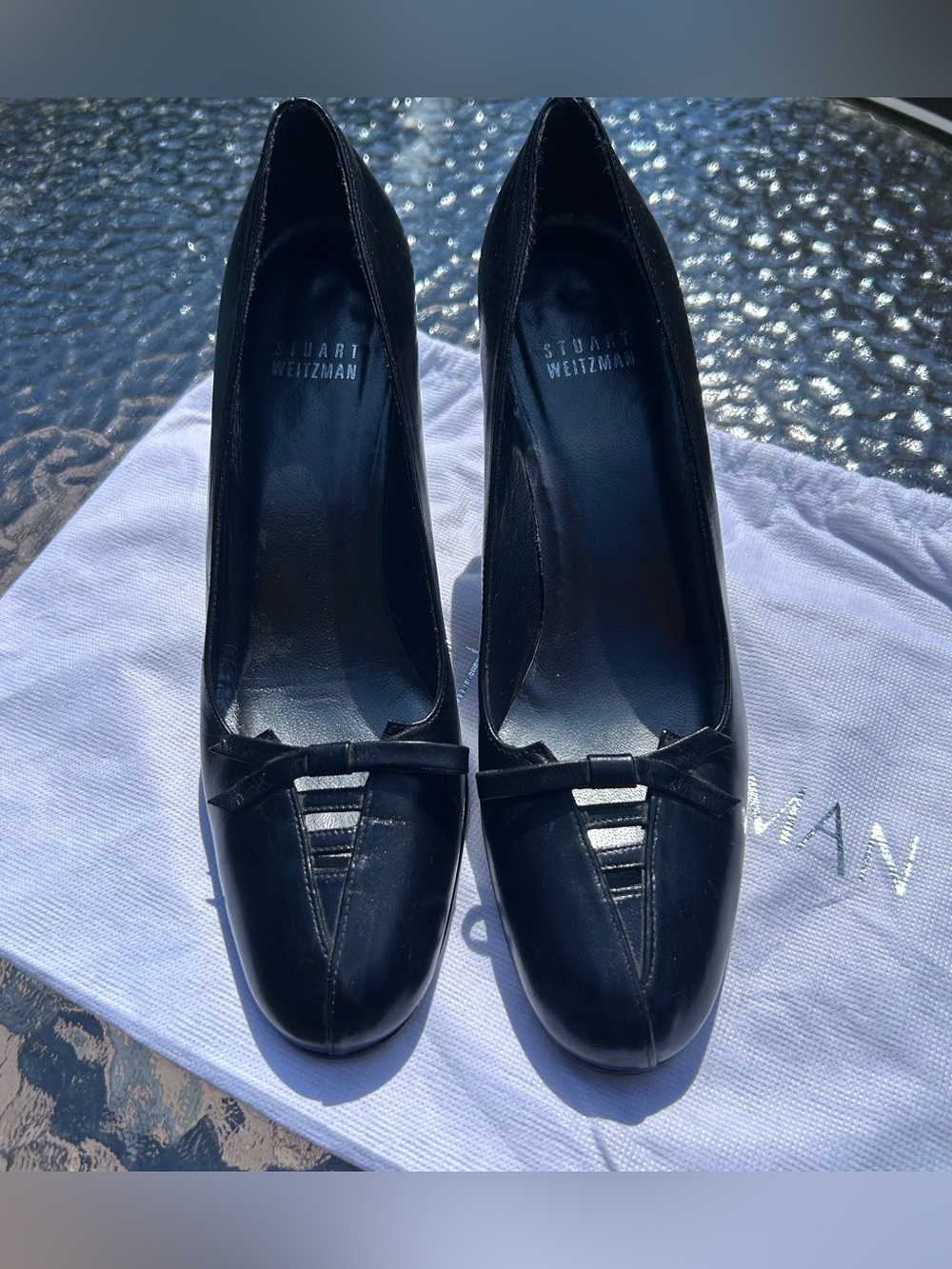 Stuart Weitzman VTG Pumps Women’s Size 7 N Black Leather Kitten Heels Petite Bow